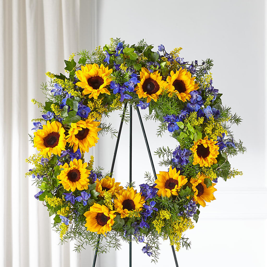 Bright Rays Wreath – Maplewood Florist, Maplewood NJ