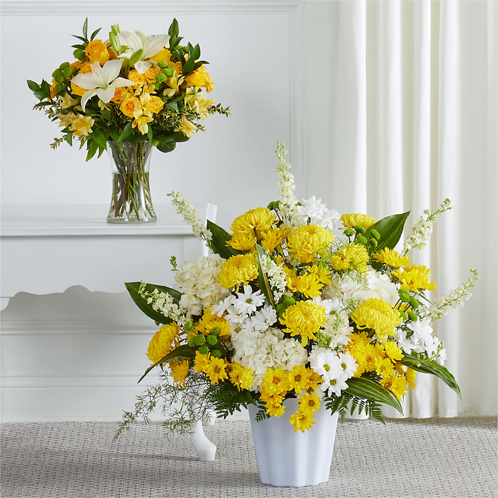 Warm Remembrance Bundles – Maplewood Florist, Maplewood NJ