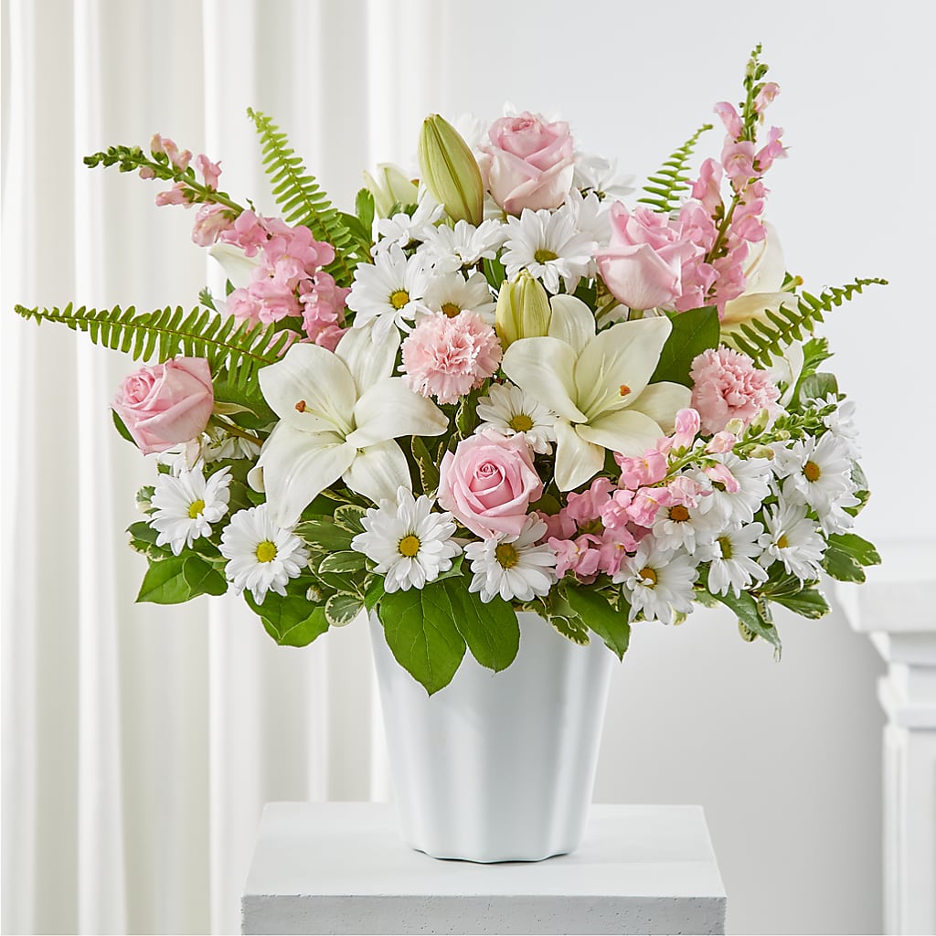 Soft Touch Tabletop Basket – Maplewood Florist, Maplewood NJ