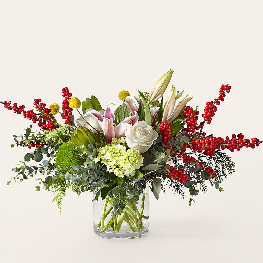 Berry & Bright Bouquet – Maplewood Florist, Maplewood NJ
