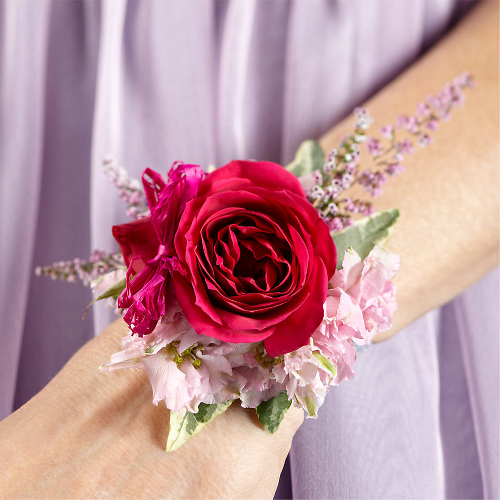 Rose Charm Corsage – Maplewood Florist, Maplewood NJ