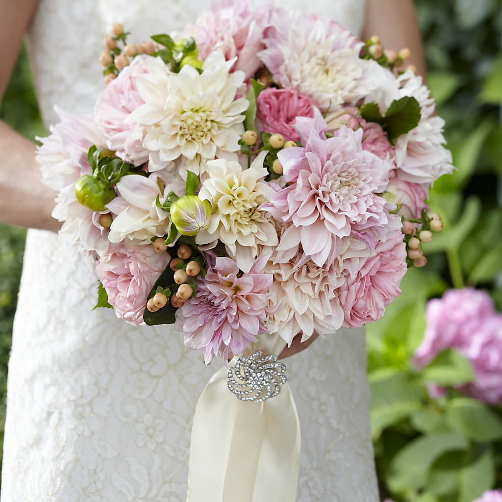 Heart's Promise Bouquet – Maplewood Florist, Maplewood NJ