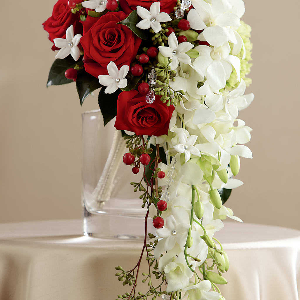 Here Comes the Bride Bouquet – Maplewood Florist, Maplewood NJ