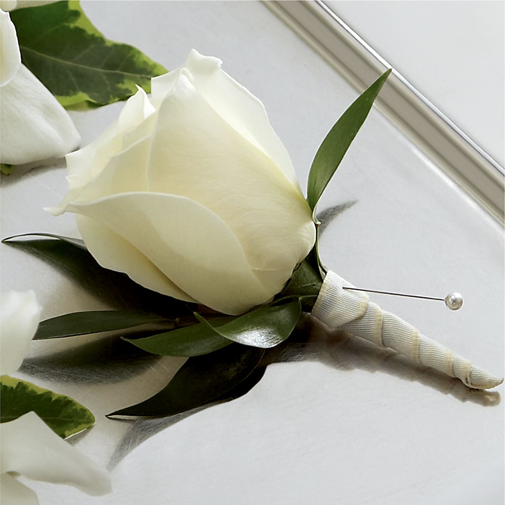 White Rose Boutonniere – Maplewood Florist, Maplewood NJ