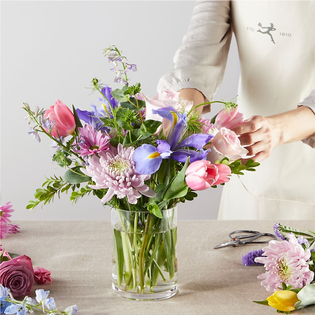 Pastel Tradition - A Florist Original –  Maplewood Florist, Maplewood NJ