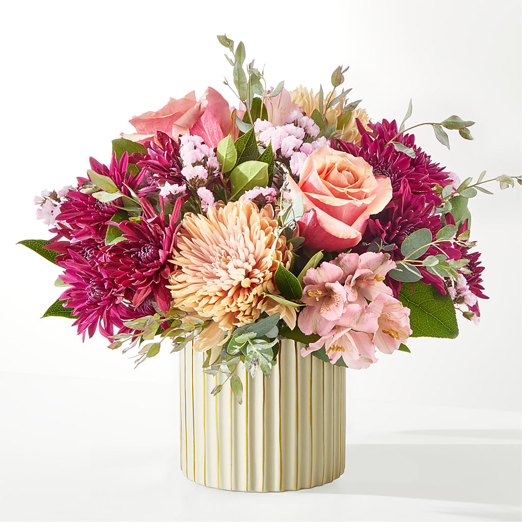 Berry Cobbler Bouquet with Ivory Vase –  Maplewood Florist, Maplewood NJ