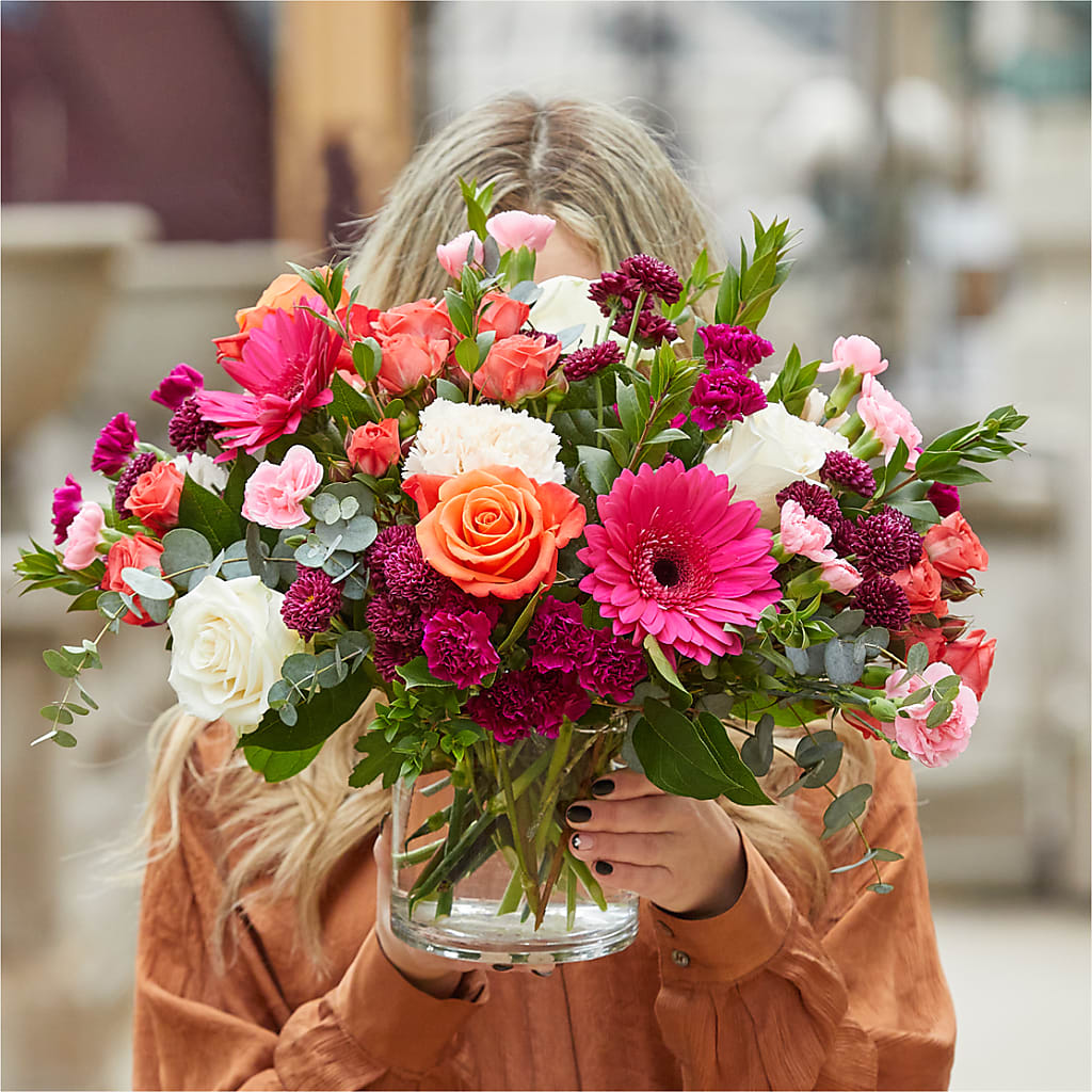 Smell the Roses Bouquet –  Maplewood Florist, Maplewood NJ