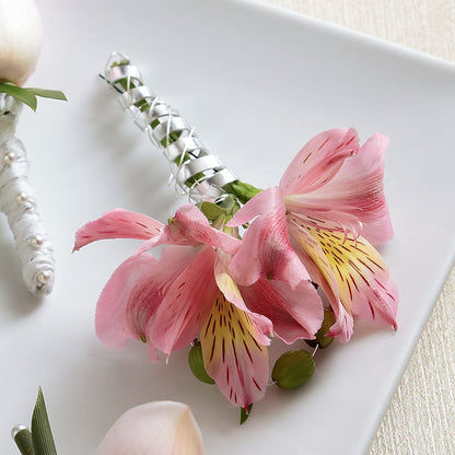 Pink Peruvian Lily Boutonniere –  Maplewood Florist, Maplewood NJ