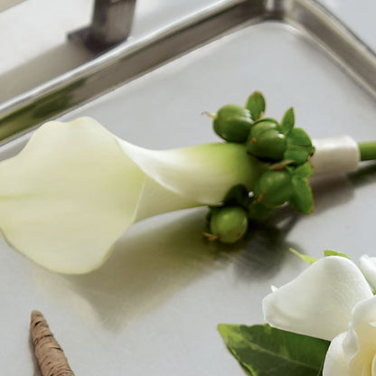 White Calla Boutonniere –  Maplewood Florist, Maplewood NJ